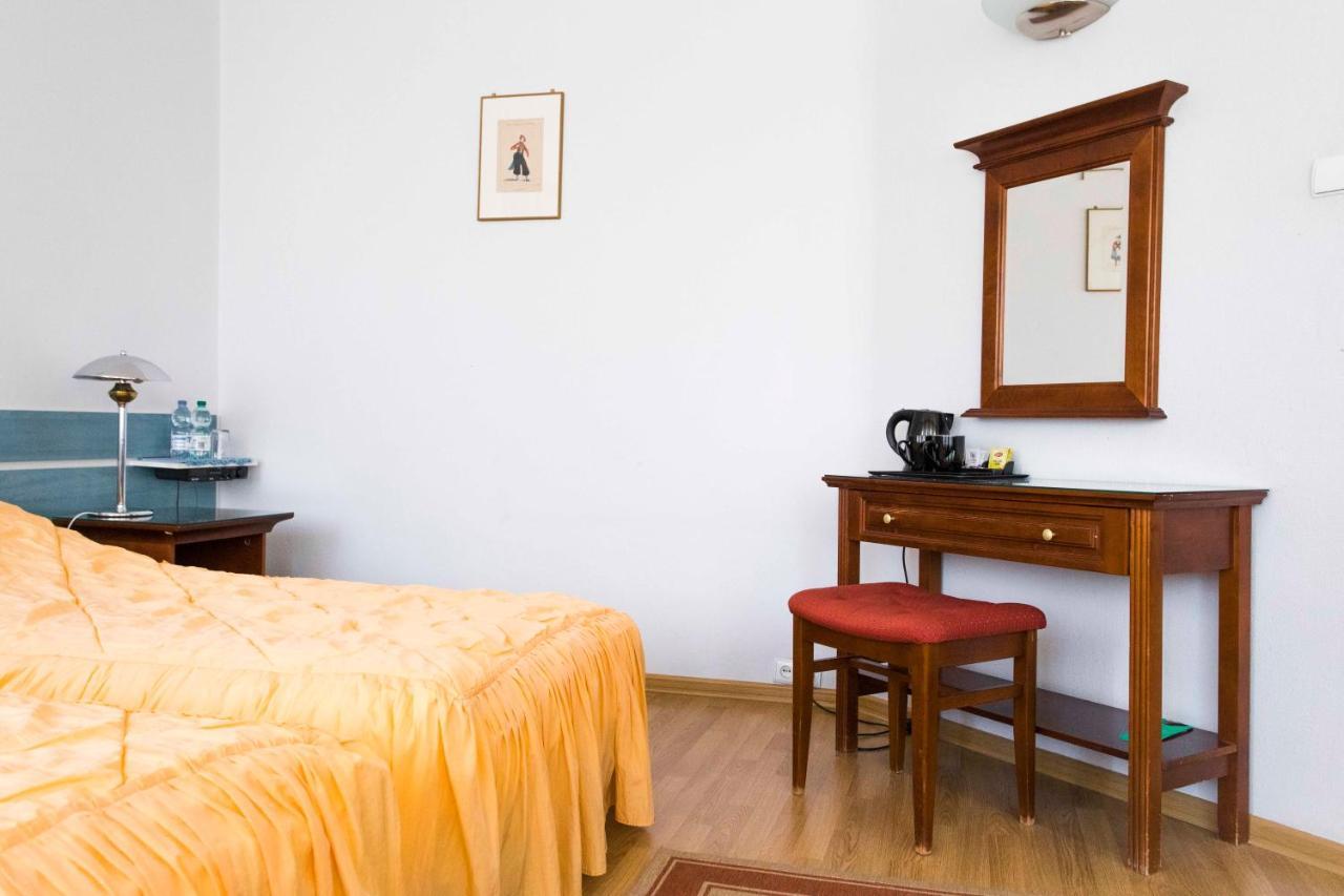 Hotel Maria Βαρσοβία Εξωτερικό φωτογραφία